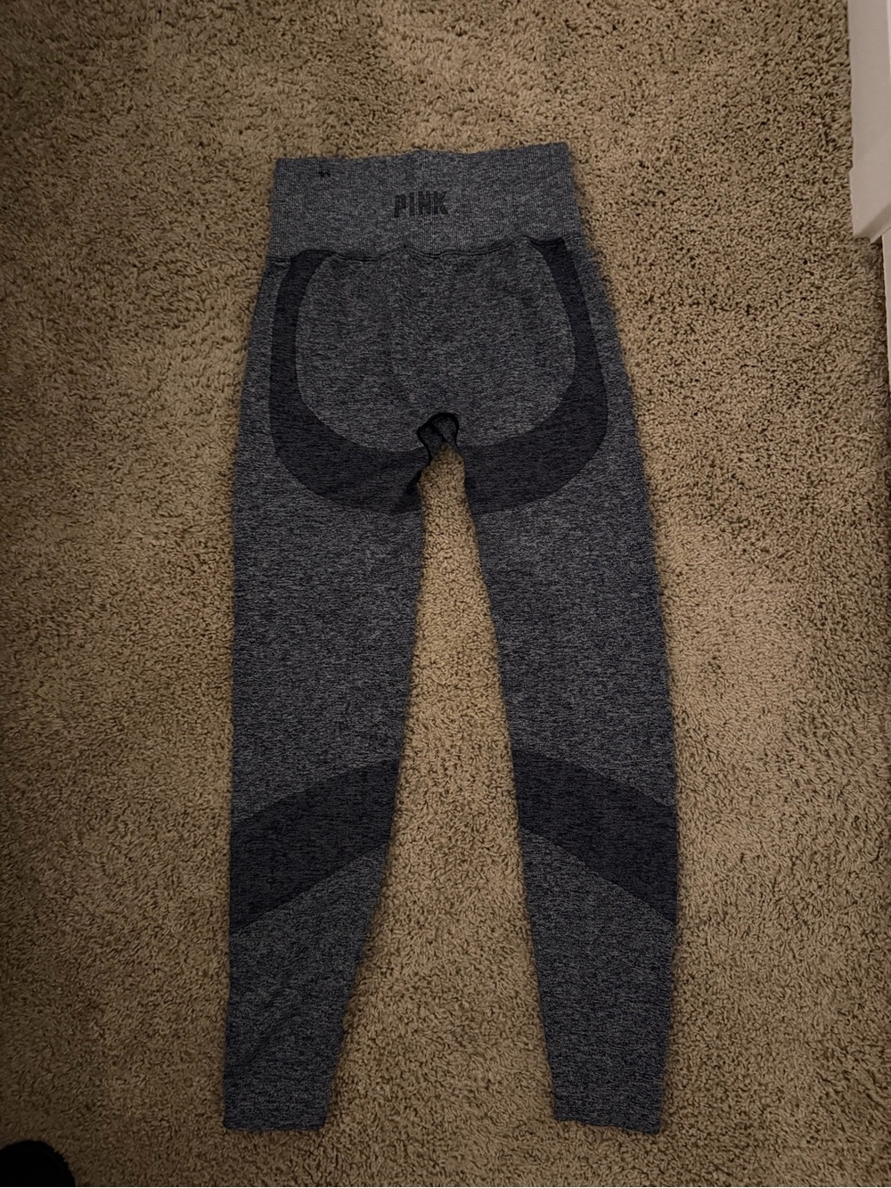 XS Pink grey workout leggings. Super stretchy and make you look great - Picture 2 of 3